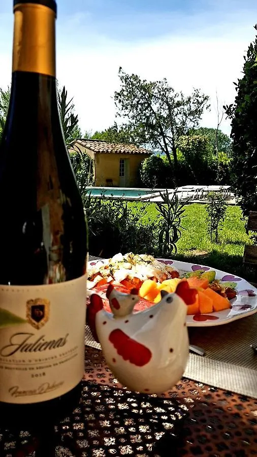 Le Mas De Roussillon Bed & Breakfast Roussillon  Roussillon (Vaucluse)