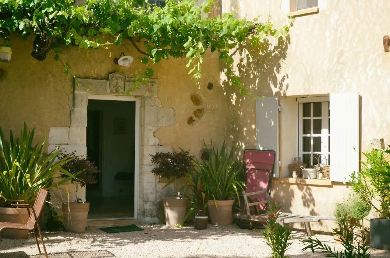 Le Mas De Roussillon Bed & Breakfast Roussillon   Roussillon (Vaucluse)