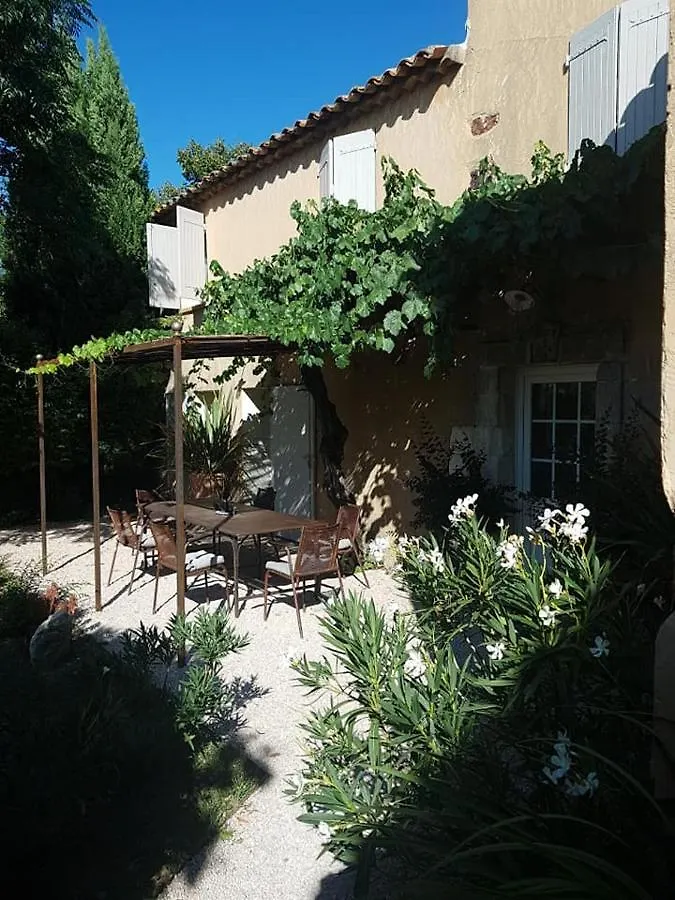 Le Mas De Roussillon Bed & Breakfast Roussillon  0*, Roussillon (Vaucluse)
